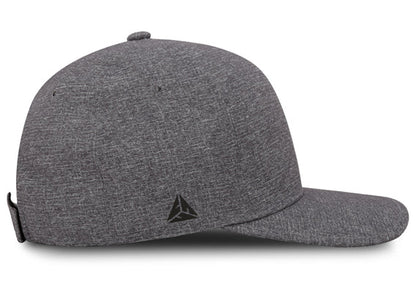 GORRA FLEXFIT DELTA 180A CARBON GRIS OSCURO